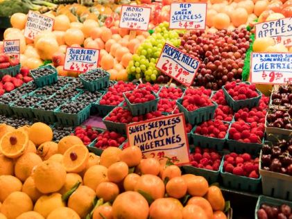 Fruit stand at Pike Place Market in Seattle, Washington