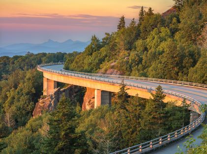 A stretch of the Blue Ridge Parkway at sunrise